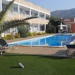 Athena Pallas Aparthotel Arkasa