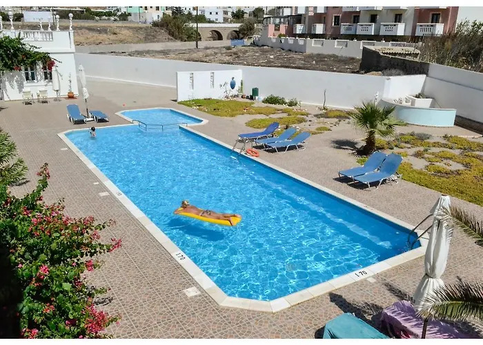 Athena Pallas Arkásza