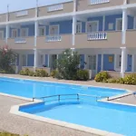 Athena Pallas Aparthotel 4*