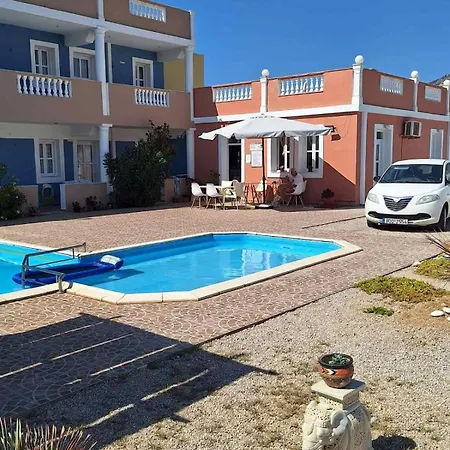 αθηνά παλάς Ξενοδοχείο με διαμερίσματα 4*