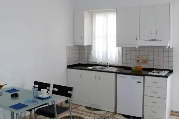 Athena Pallas أركاسا